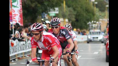Ciclista belga Steurs conquista segunda etapa en Vuelta a Qatar