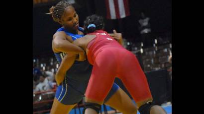 Cuba se llevó el título en la lucha libre femenina