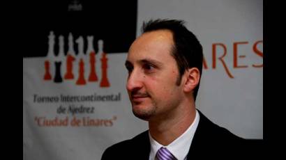 Veselin Topalov ganó en Linares