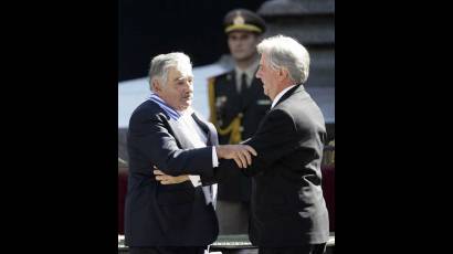 Electo José Mujica presidente de Uruguay