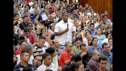 Asamblea de la UJC en Granma