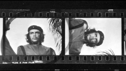 Dos fotogramas del Che