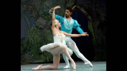 Gala del Ballet Nacional de Cuba este lunes a la mujer en su día