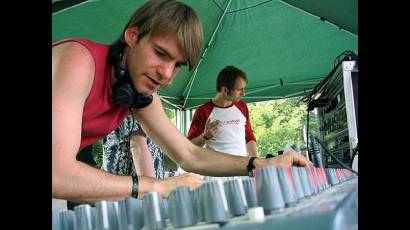 Gabriel Ananda y Marcel Janovsky