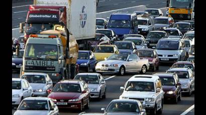Los automóviles son grandes contaminadores