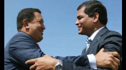 Chávez y Correa en Quito