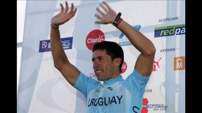 Richard Mascarañas gana Vuelta Ciclística a su país 