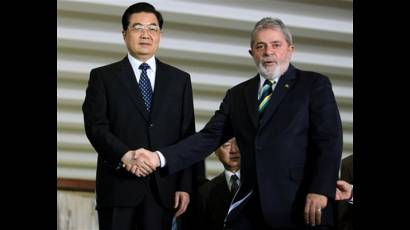 Lula recibe en Brasilia a el mandatario chino Hu Jintao