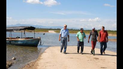 Tramo de la antigua carretera entre Sancti Spíritus y el Jíbaro