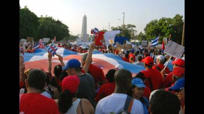 La Plaza de la Revolución se llenó de trabajadores