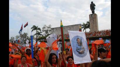 Desfile por el Primero de Mayo en Villa Clara