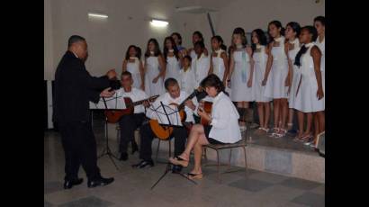 Coro Infantil Astro Rey