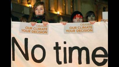 Manifestantes claman por el Medio Ambiente