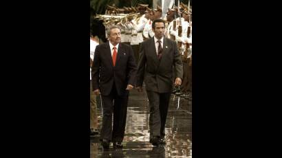 Recibió Raúl Castro a presidente de Botswana