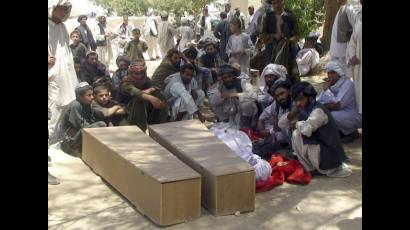Más de un centenar de víctimas por atentado en Kandahar