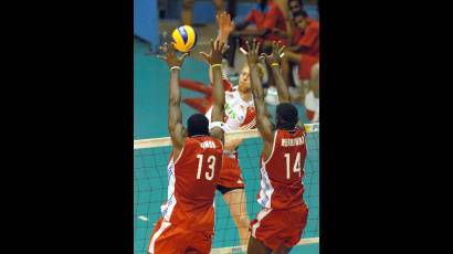 Cuba lidera invicta grupo D de la Liga Mundial de voleibol