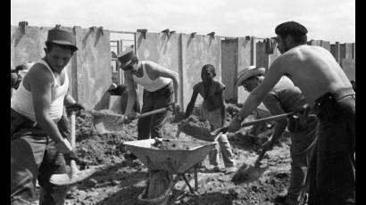 El Che en su primer trabajo voluntario