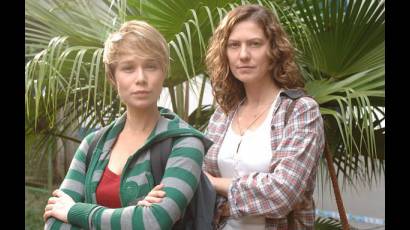 Mariana Ximenes y Patricia Pillar