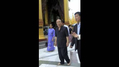 Pak Ui Chun visita Myanmar