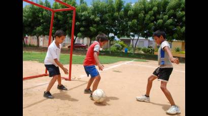 Vacaciones de niños y adolescentes zulianos, en Venezuela