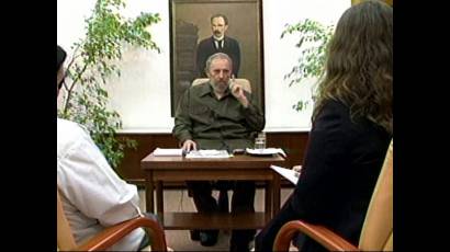 Fidel en entrevista con destacados periodistas venezolanos 