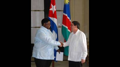 Namibia y Cuba 