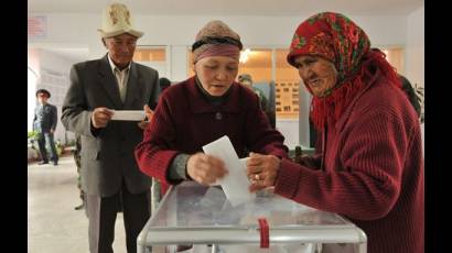 Elecciones parlamentarias en Kirguistán