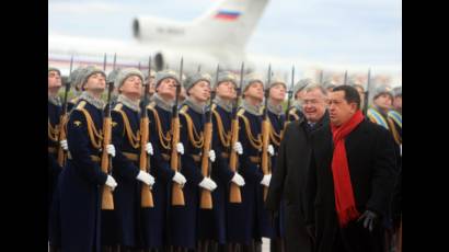 Chávez, a su llegada a Moscú