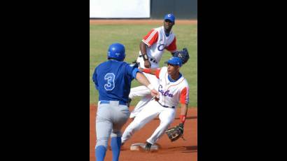 Cuba contra Italia en Copa Intercontinental de béisbol