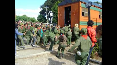 El descarrilamiento del tren blindado