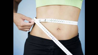 Mujeres con cintura mayor de 80 centímetros