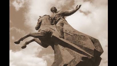 Monumento al Titán de Bronce Antonio Maceo