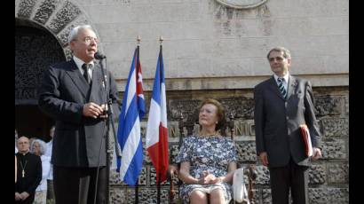 Ceremonia de reapertura del Museo Napoleónico