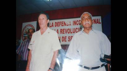 Ramón Domenech Artiles y Juan Almeida Bosque