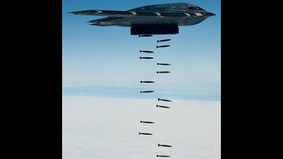 Aviones B-2