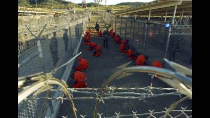 Cárcel de la ilegal base de Guantánamo