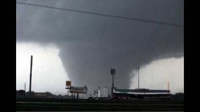 Tornado en sureste de EE.UU.