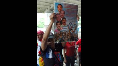 Marchan por los Cinco en Caracas