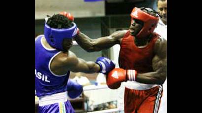 Torneo Córdova Cardín de boxeo