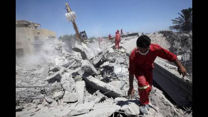Rescatistas en Libia