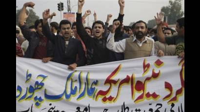 Paquistaníes se lanzaron a las calles para protestar
