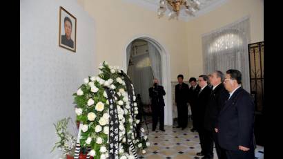 Firma Raúl libro de condolencias