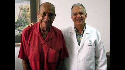Maximiliano y el doctor Ángel Obregón Santos