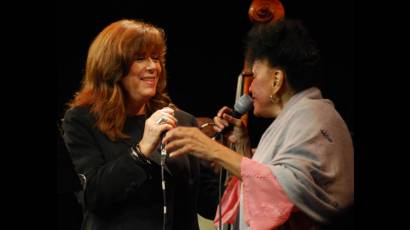 María del Mar Bonet y Omara Portuondo