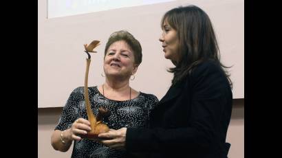 Yolanda Ferrer y Mariela Castro Espín