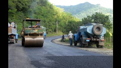 La carretera que une a Topes de Collantes con Manicaragua