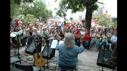  Sara González en El jardín de la gorda