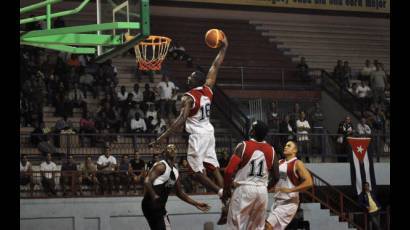 Liga Superior masculina de baloncesto