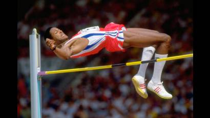 Javier Sotomayor 