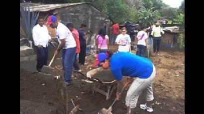 Representantes de la juventud cubana
